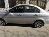 Vând usa stânga și usa dreapta Hyundai Accent 2004-2009