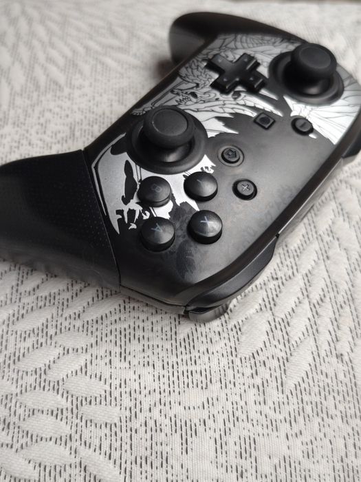 Nintendo switch контролери