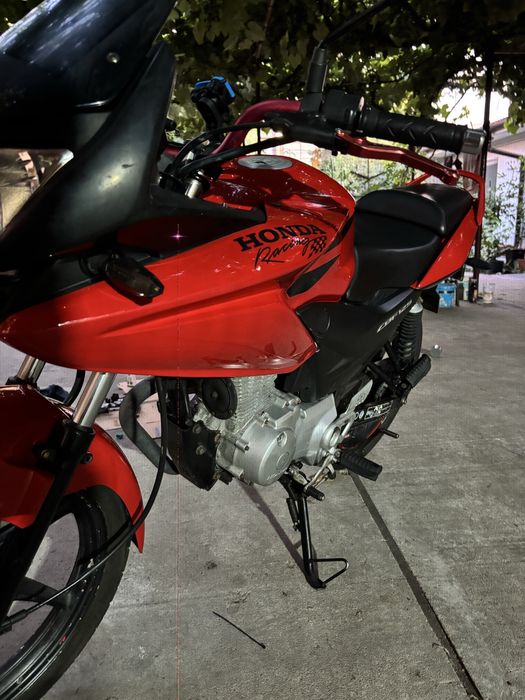 Honda CBF125 2011