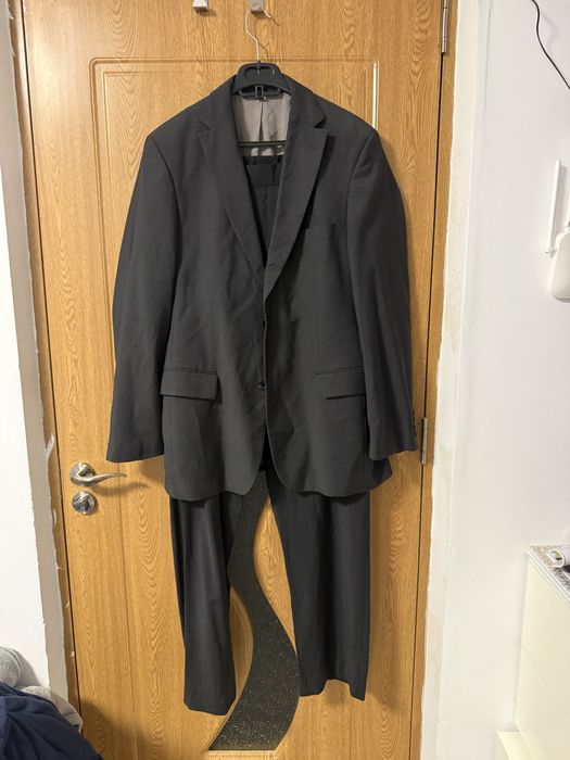 Costum 2 piese purtat de 2 ori