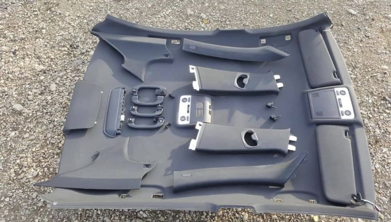 Plafon M negru Bmw E90 si E92 complet cu accesorii negre