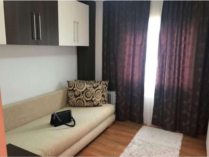 Garsonieră de închiriat in M16