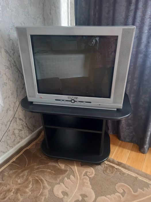 Телевизор на запчасти