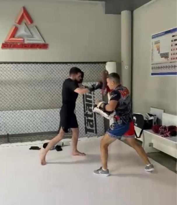 Antrenor personal Kickboxing, MMA, Box sau Muay Thai