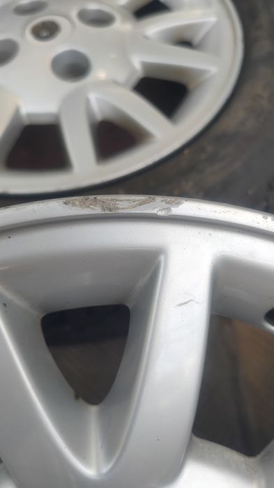 Джанти и гуми Nissan