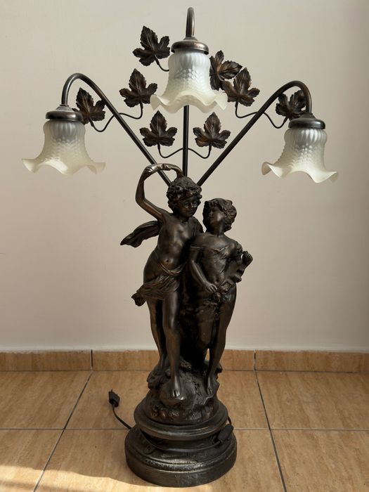 Lampă vintage din metal cu 3 becuri