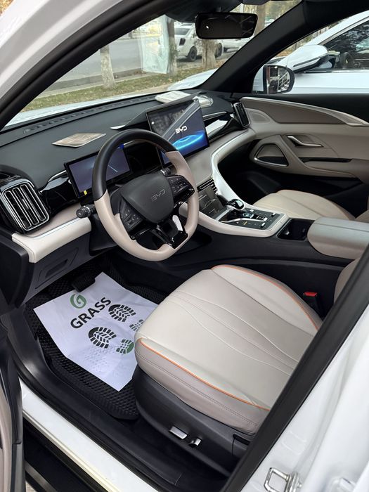 Продаётся BYD Song Pro DM-1  71 км Гибрид 2024г цвет белый