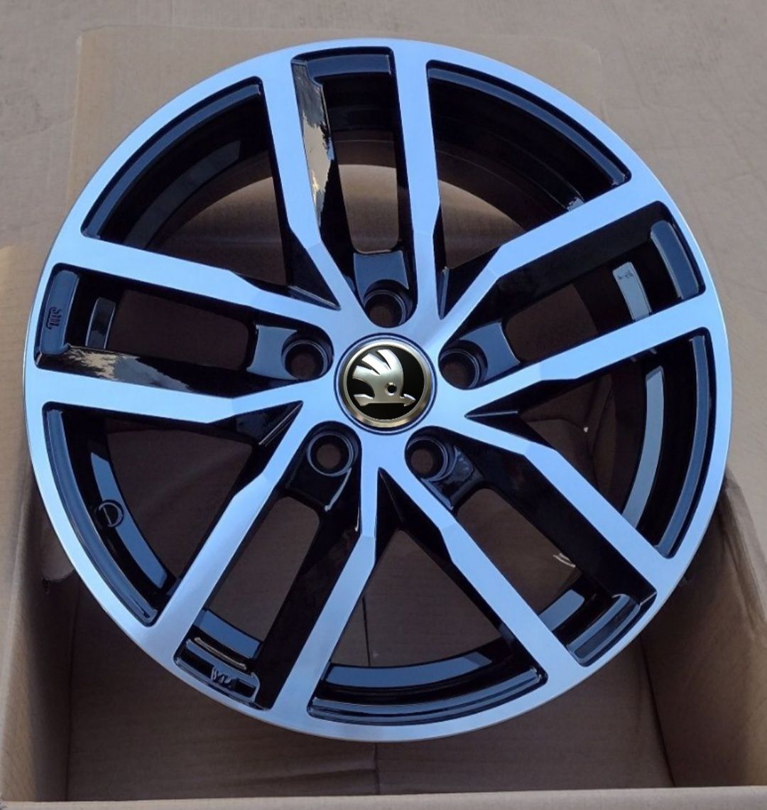 Jante  5 x 100 R15 VW Skoda Fabia Rapid Scala Roomster Kamiq Practic