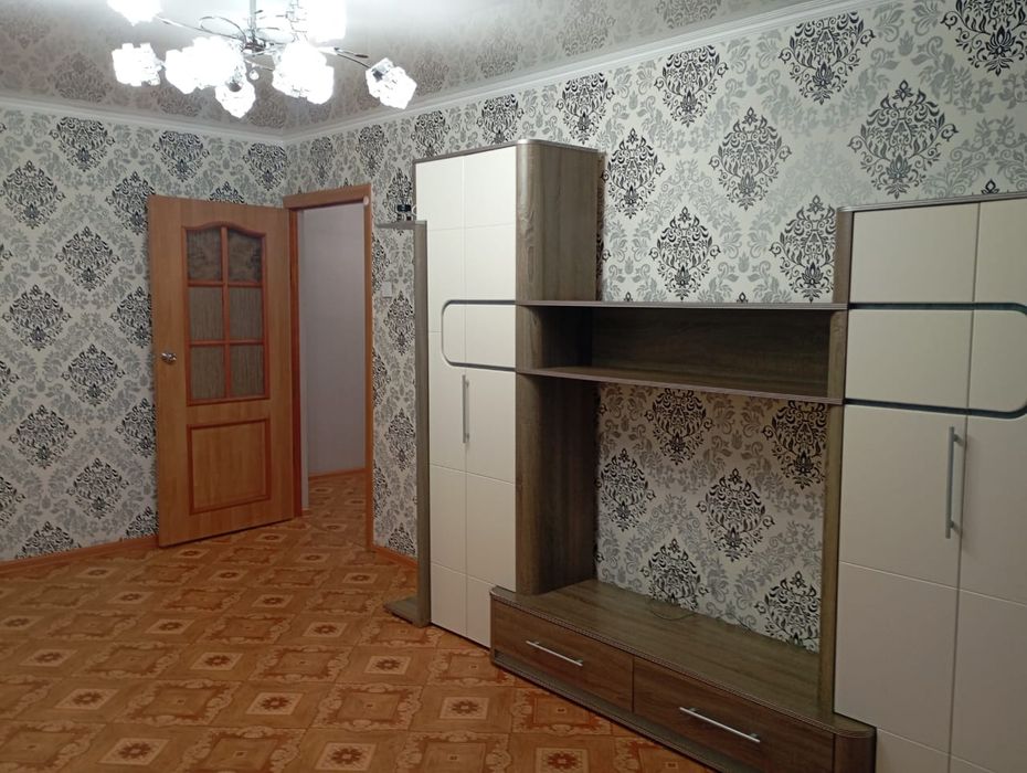 Продам 3 комнатную квартиру. Центр