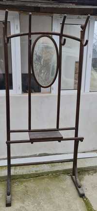 Cuier Thonet de perete.