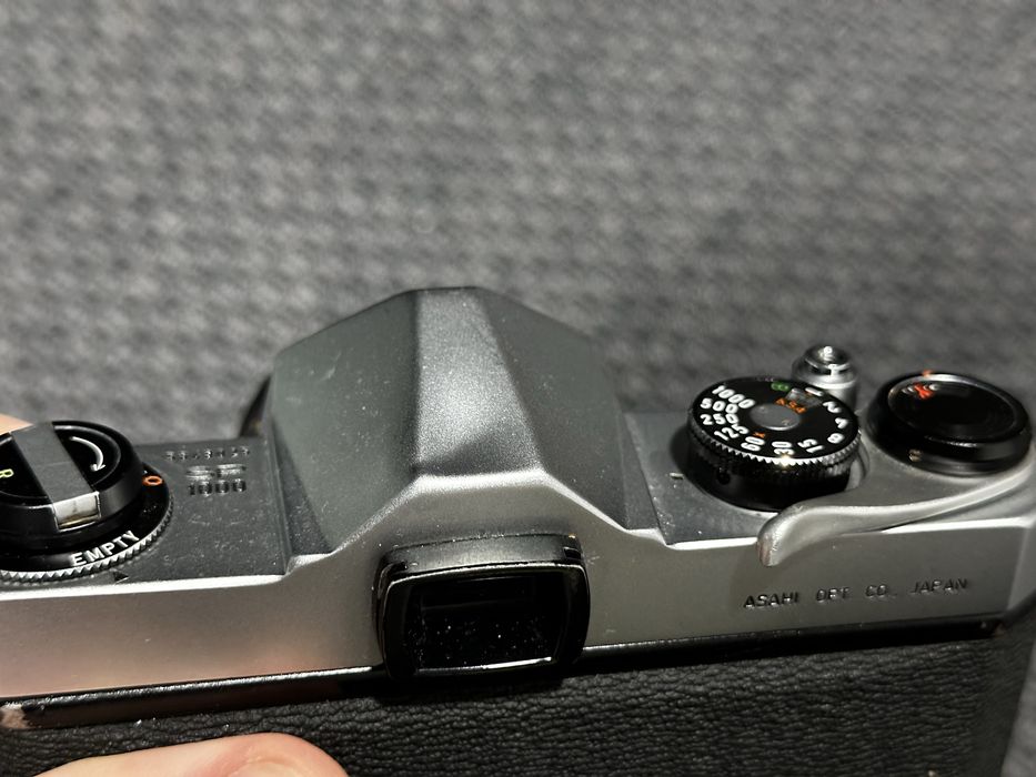 Pentax SP1000 cu Helios 44-2