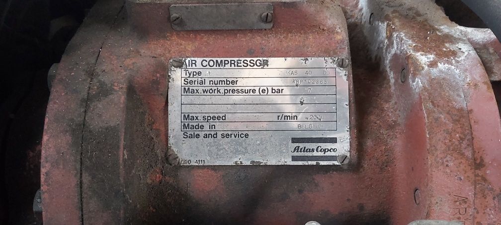 Компресор Атлас с двигател DeutzF2L511