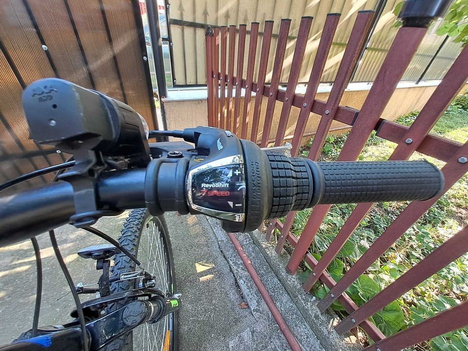 Bicicletă MTB Cross Boxer 26 - stare excelentă, accesorii incluse