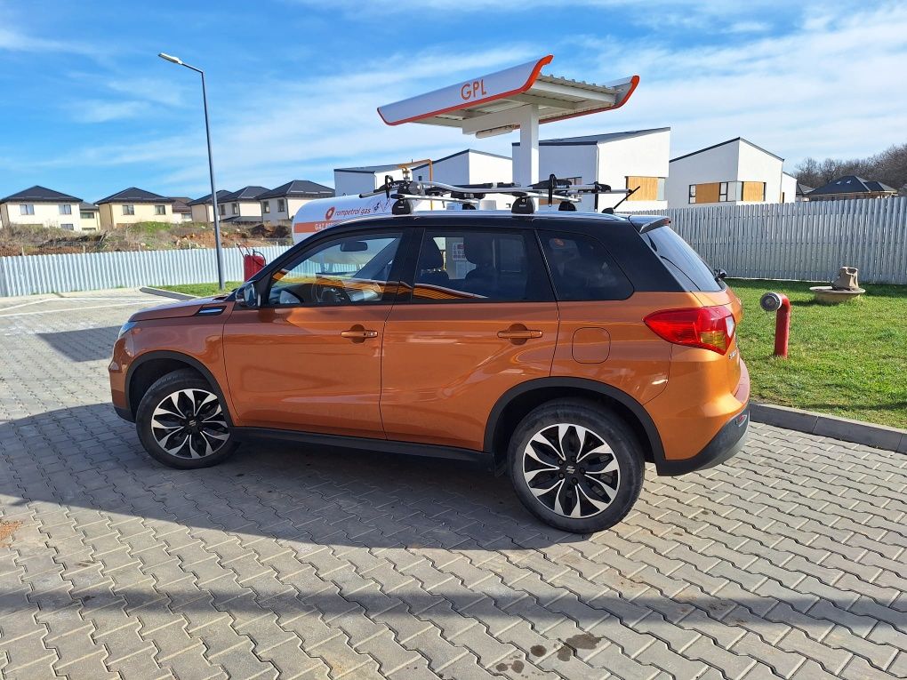 Suzuki Vitara 4×4 Spirit in perfecta stare