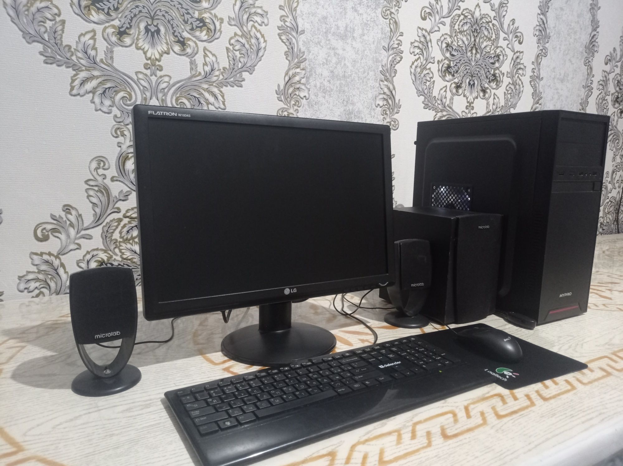 Kompyuter LG arzon sotiladi. Holati ideal