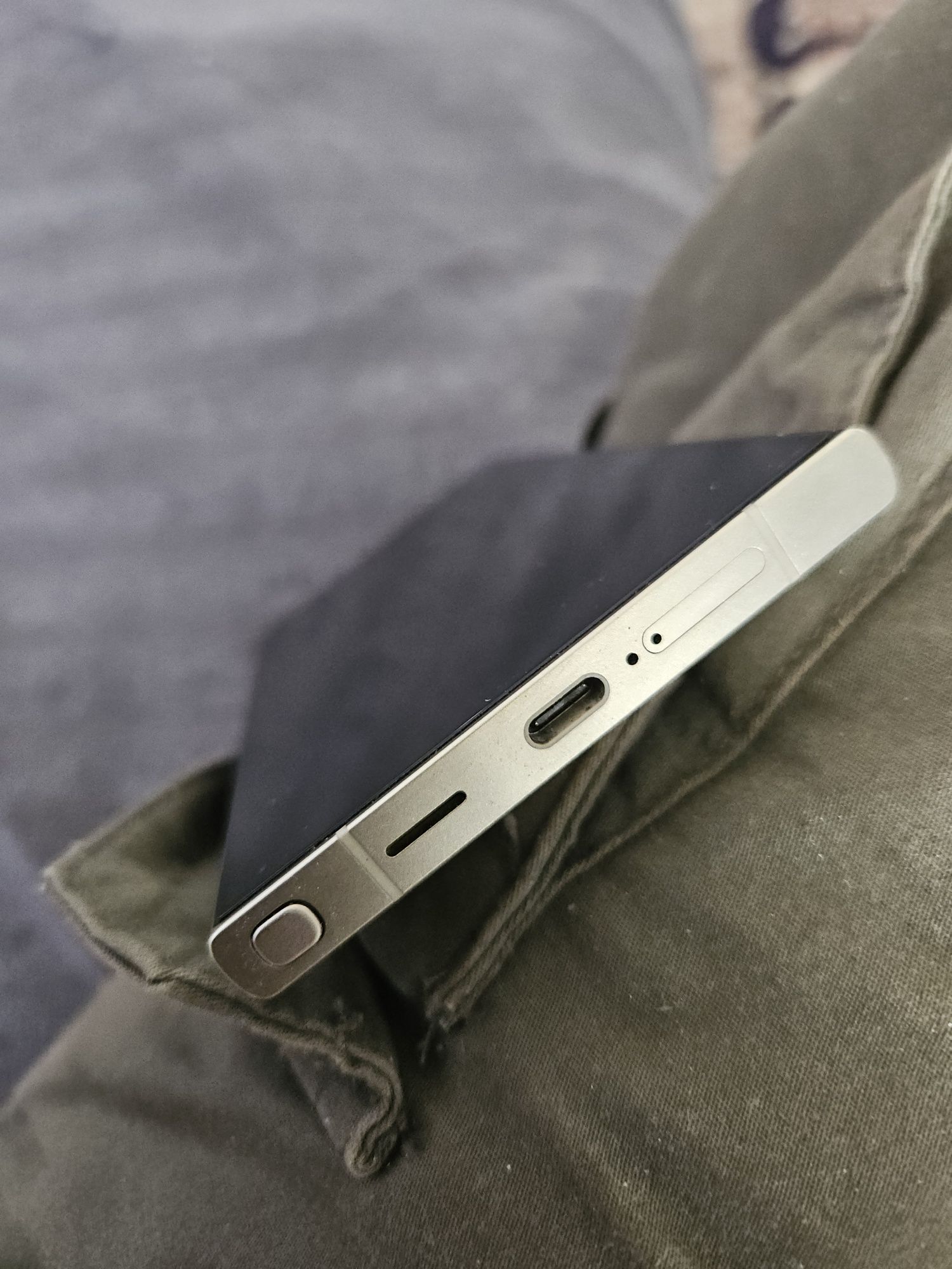 Самсунг s24 ultra 512gb бартер
