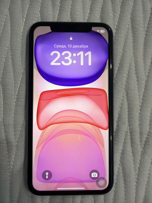 Продам IPhone 11