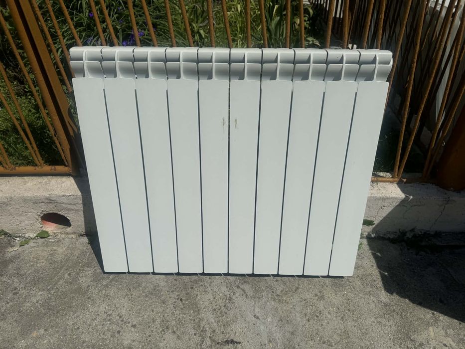 Calorifere stare foarte buna