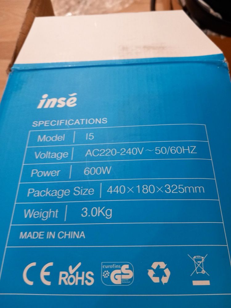 Прахосмукачка Inse