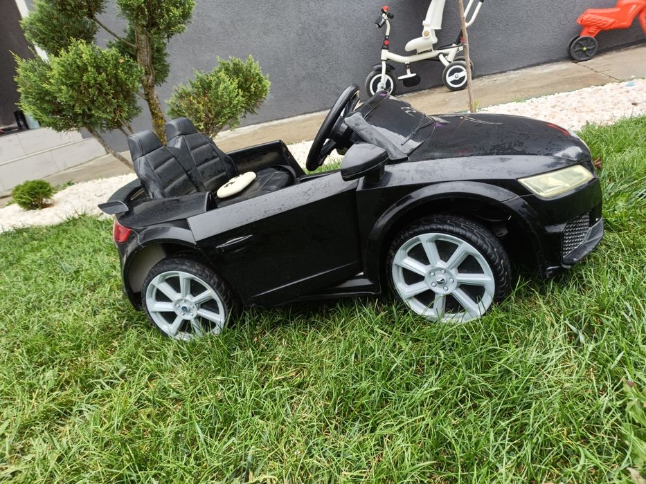 Mașină electrică Audi TT