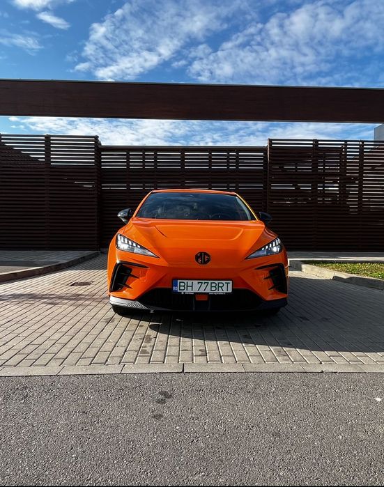 MG4 Explore 51 kWh Fizzy Orange