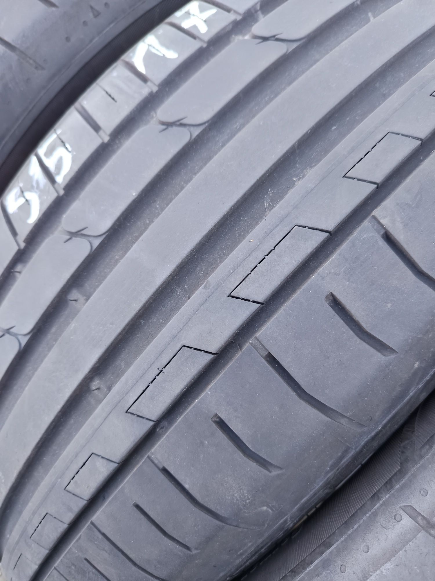 Летни гуми 215 55 R 17 Дот 0623