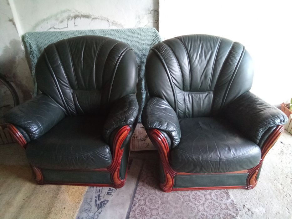 Vând fotolii din piele