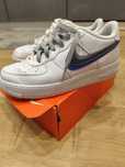 Продавам nike air force