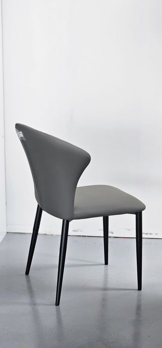 Scaune și fotolii moderne din stoc – Model 14 - livrare rapidă