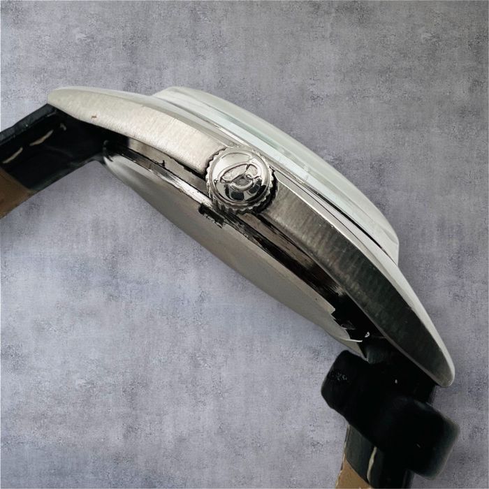 Breitling Genève с механичен механизъм vintage watch
