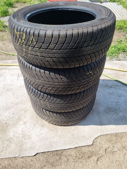 Anvelope 225 60 18 Bridgestone m+s 2019