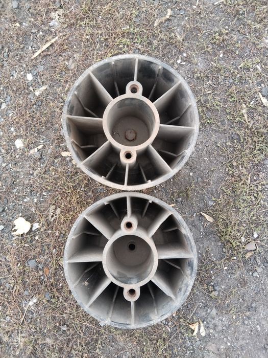 Стакан на подушку на прицеп