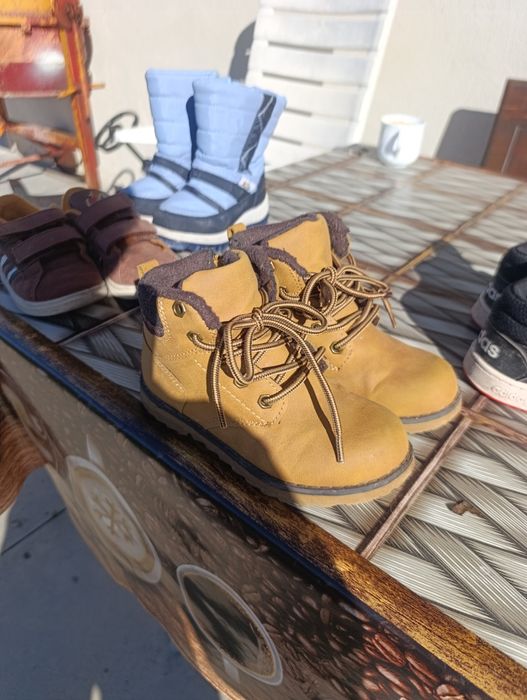 Детски обувки adidas 26