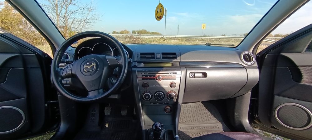 Mazda 3 Hatchback / Мазда 3