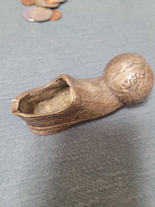 Scrumiera vintage din alama