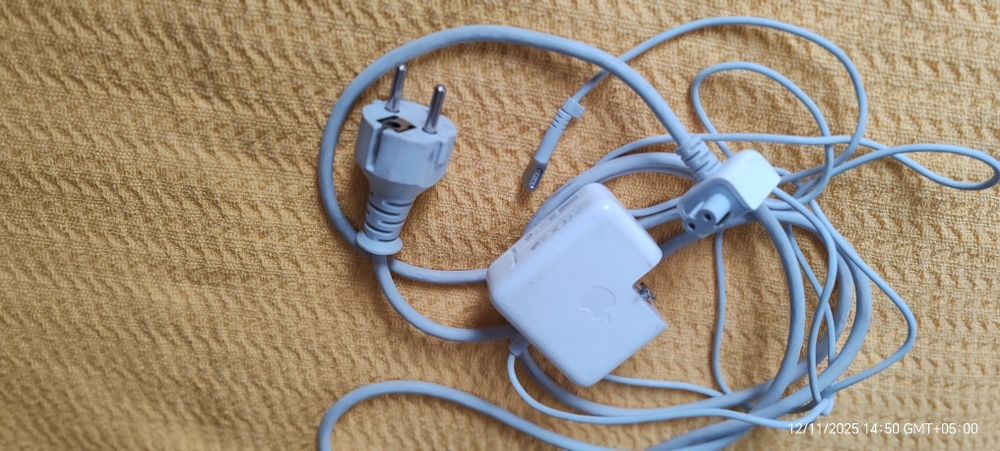 Блок питания оригинал для Macbook Air