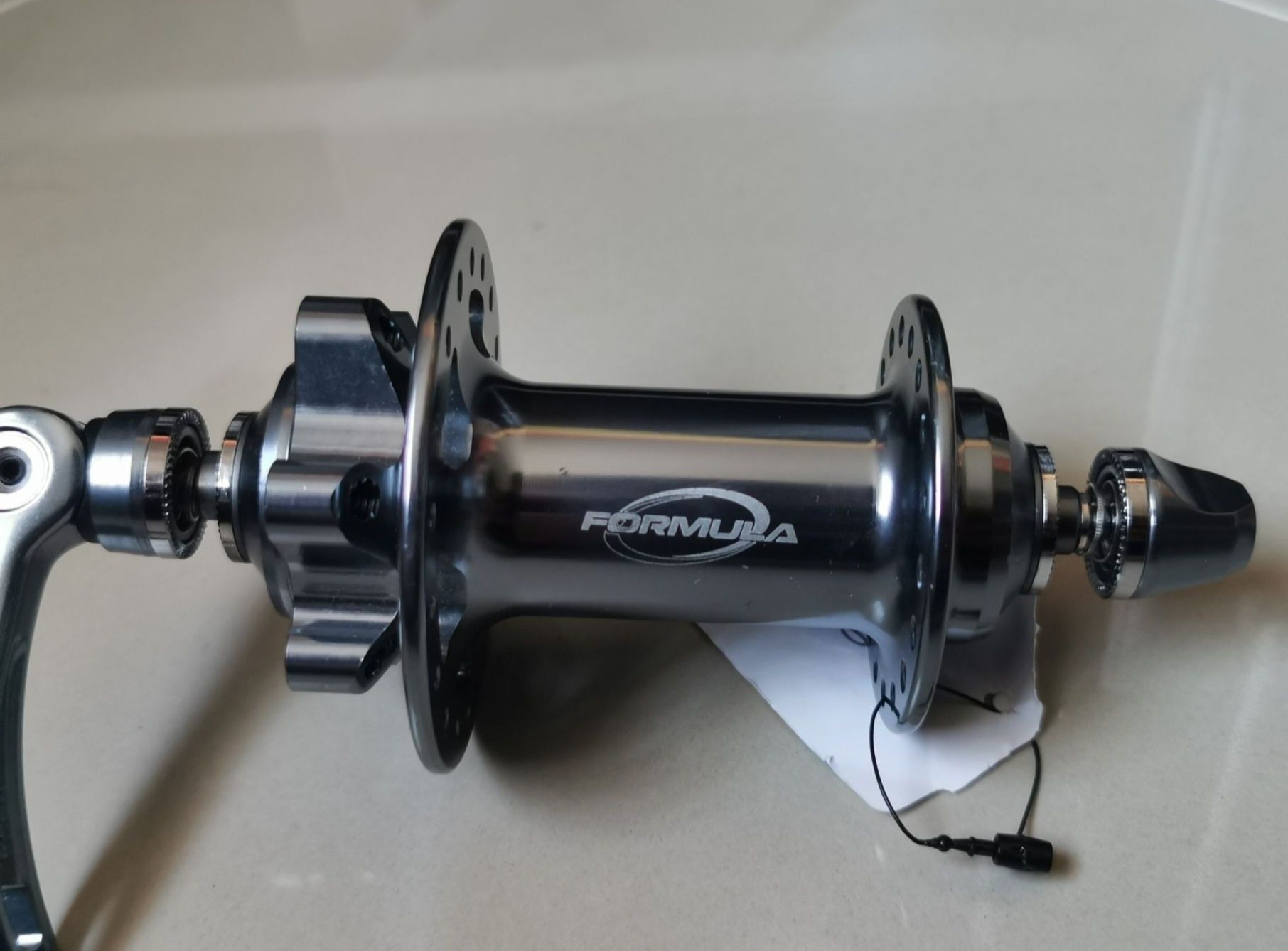 Нова предна главина 9 x 100mm Formula DC94 36H