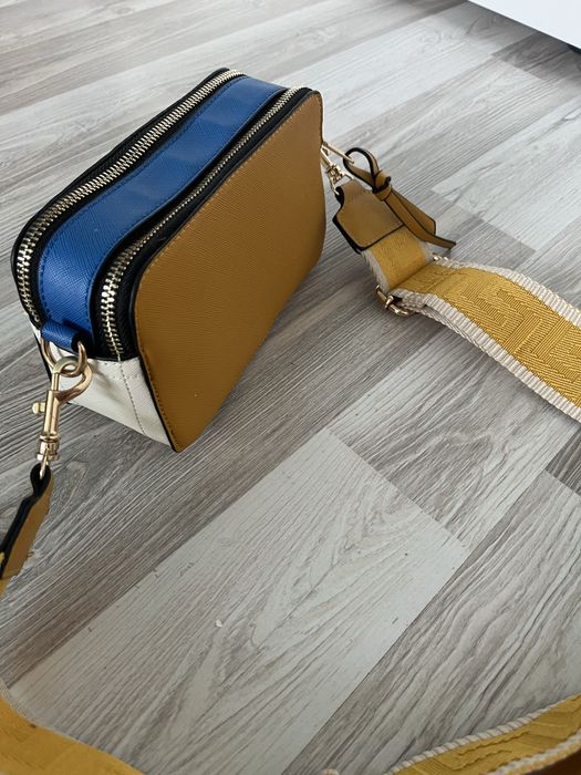 Кокетна дамска чанта