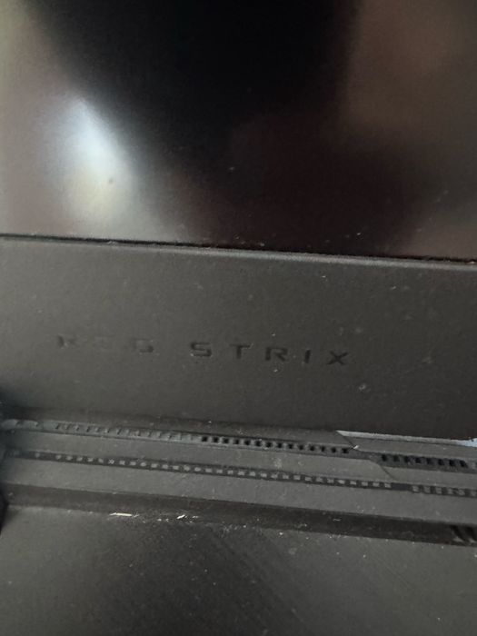 Laptop Gaming ASUS ROG Strix G512LI