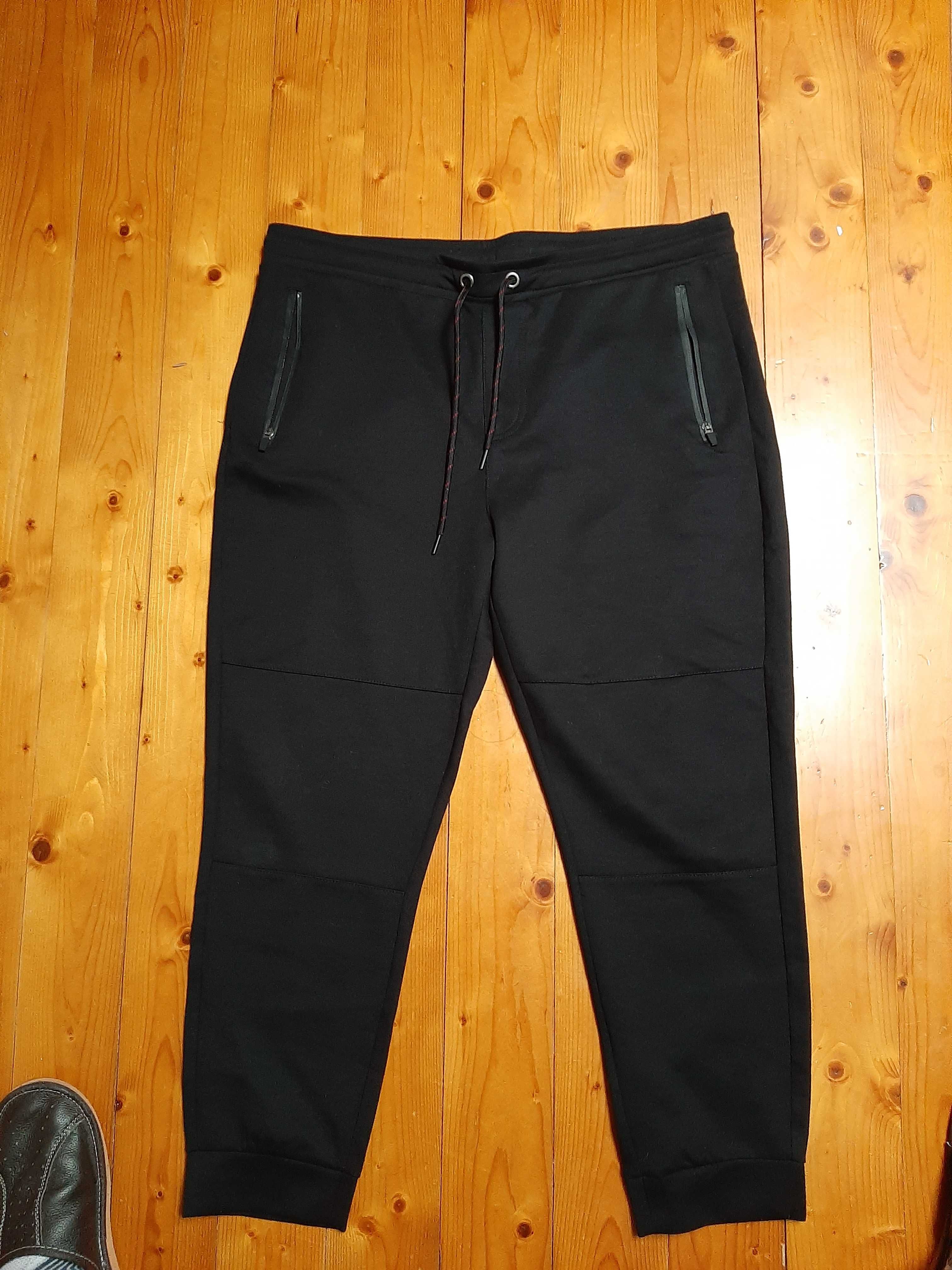 Vand pantaloni (Nike,Adidas, etc) pt.sport/sală originali!