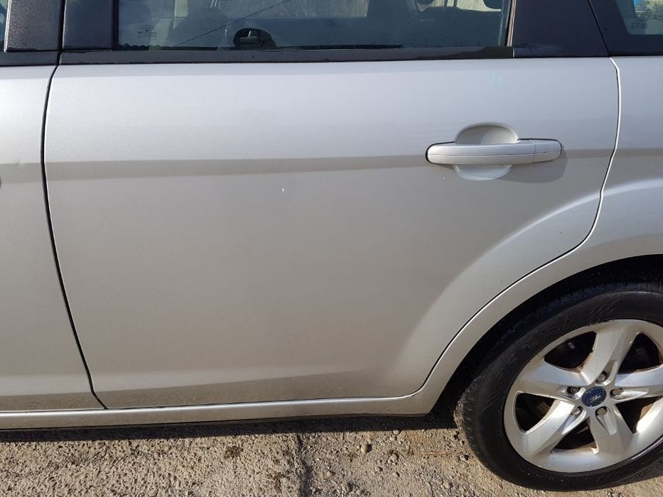 Usa / Portiera Stanga Spate Ford Focus 2 2007 - 2010 Break / Variant / Combi Cod Culoare O3