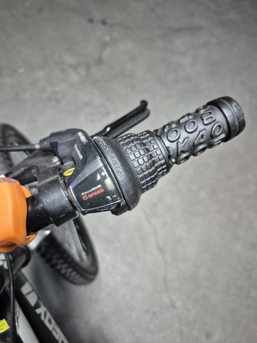 Bicicleta de vânzare