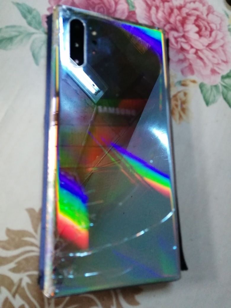 Samsung Note 10 Plus Display Defect