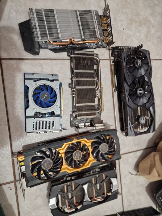 Lot Placi video Rtx Rx R9 ,placi de baza Am5 Am4 12th gen pentru piese