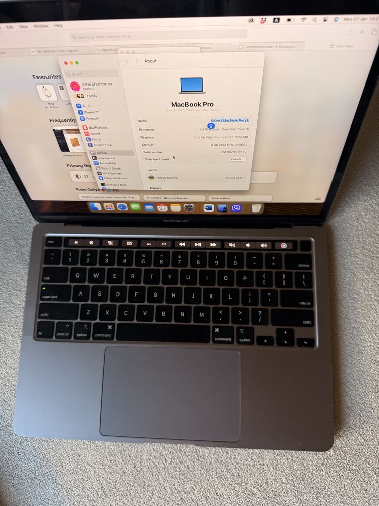 MacBook Pro 13.3” 2020 Touchbar 8GB DDR3 250GB