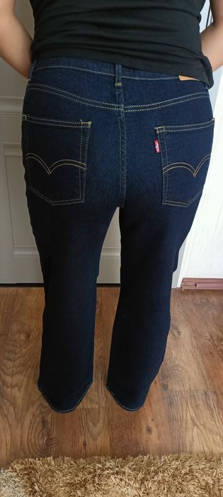 Джинсы женские Levi's USA оригинал  стильные