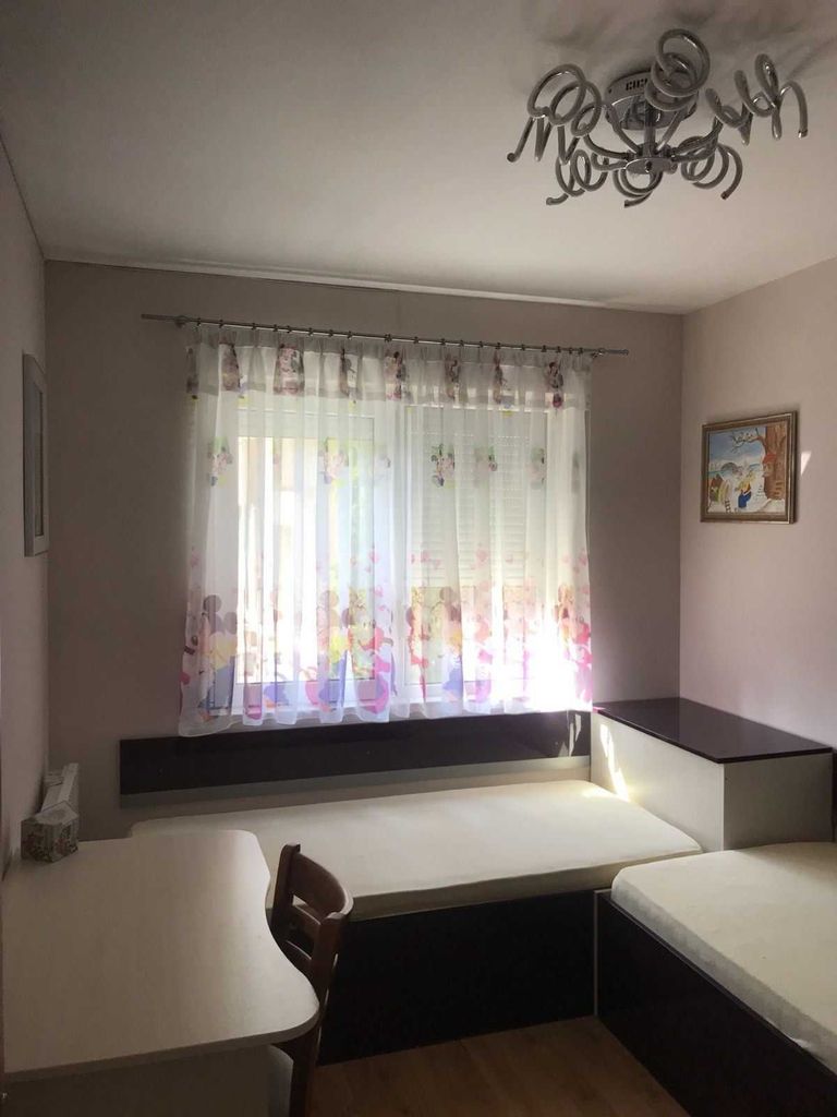 Дава се под наем Тристаен апартамент в София, Витоша - 106 кв.м за 499.8 € - Снимка #6