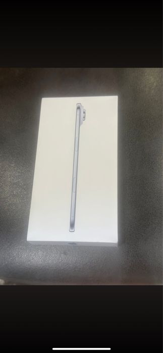 Iphone 17 Air sky blue