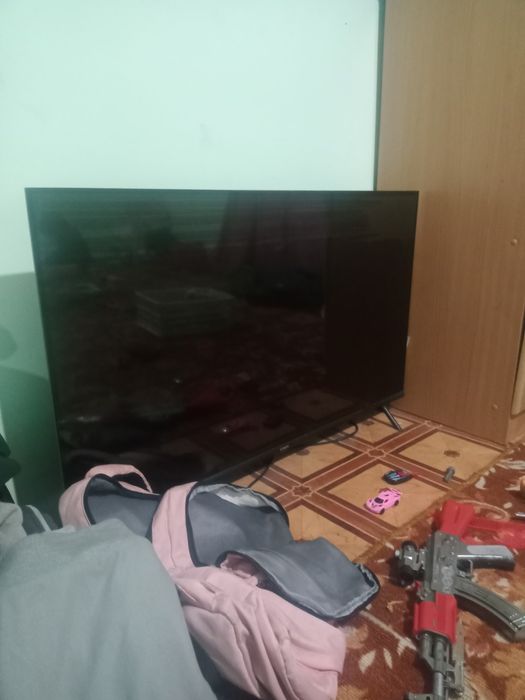 Продам телевизор смарт ТВ