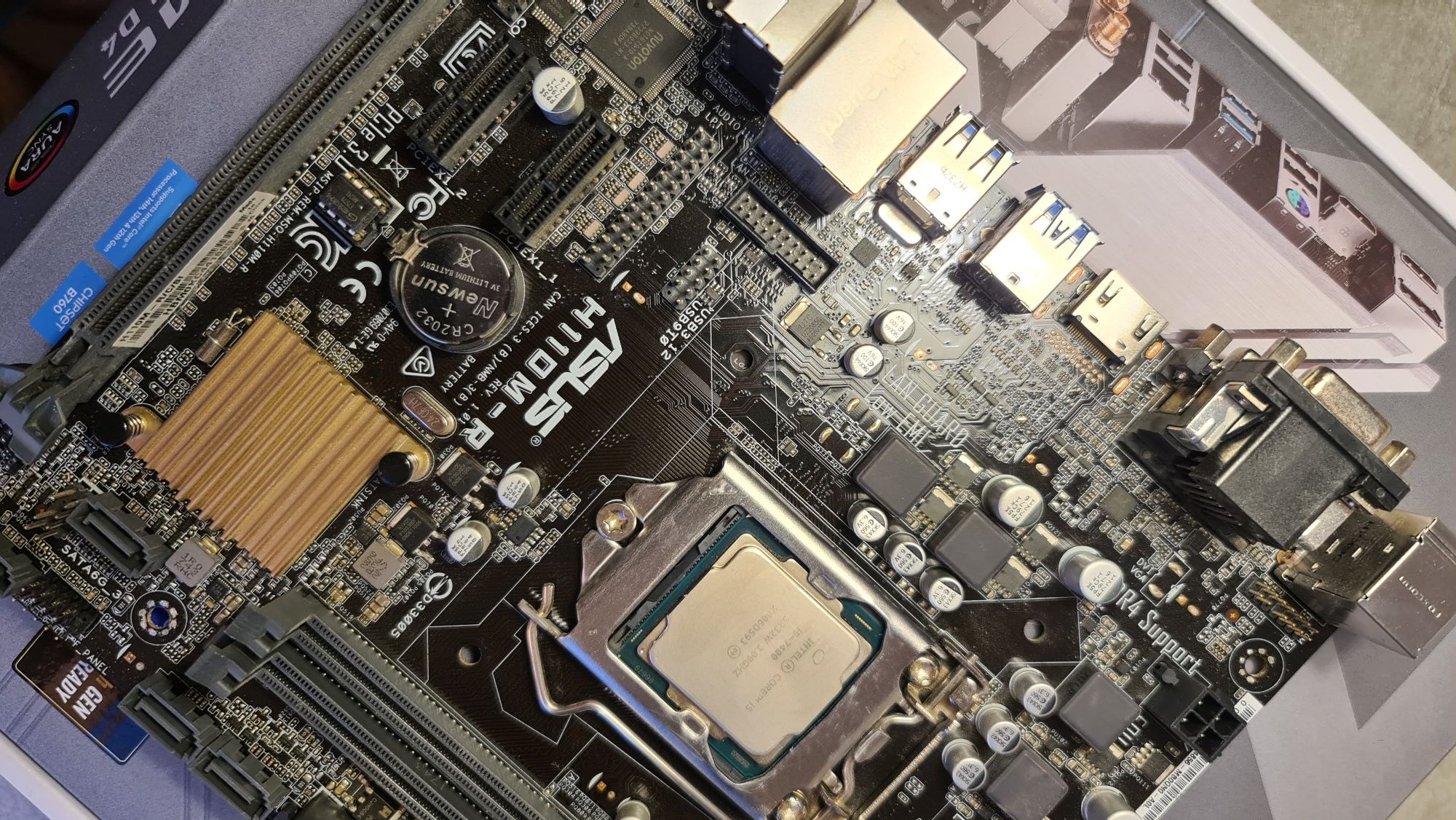 Placa de baza cu procesor Intel i5 7400 3.00GHz